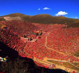 达州色达旅游攻略(成都到色达旅游攻略)