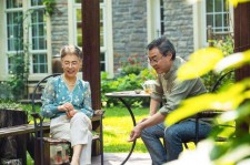 达州坦言带老伴游遍中国(我和老伴去旅游)