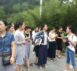 达州中国的曲男伴游的简单介绍