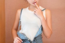 达州包含上海兼职女伴游模特预约小薇微信的词条