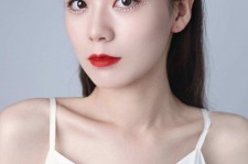 达州兼职模特要打点模卡吗(兼职做模特要交钱拍模卡)