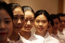 达州私人伴游招聘 度假区万元月薪招“泳装伴游”