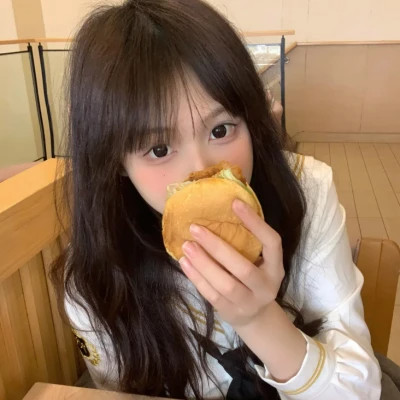 达州伴游女生李心怡的资料