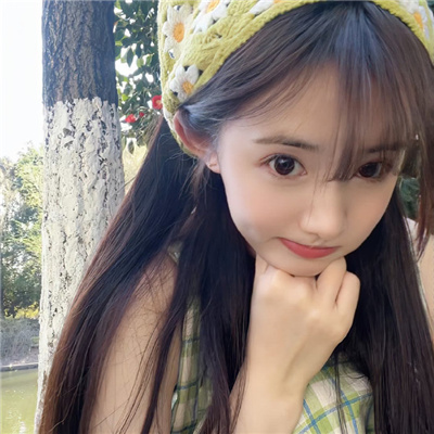 达州伴游女生上官鹤影的资料