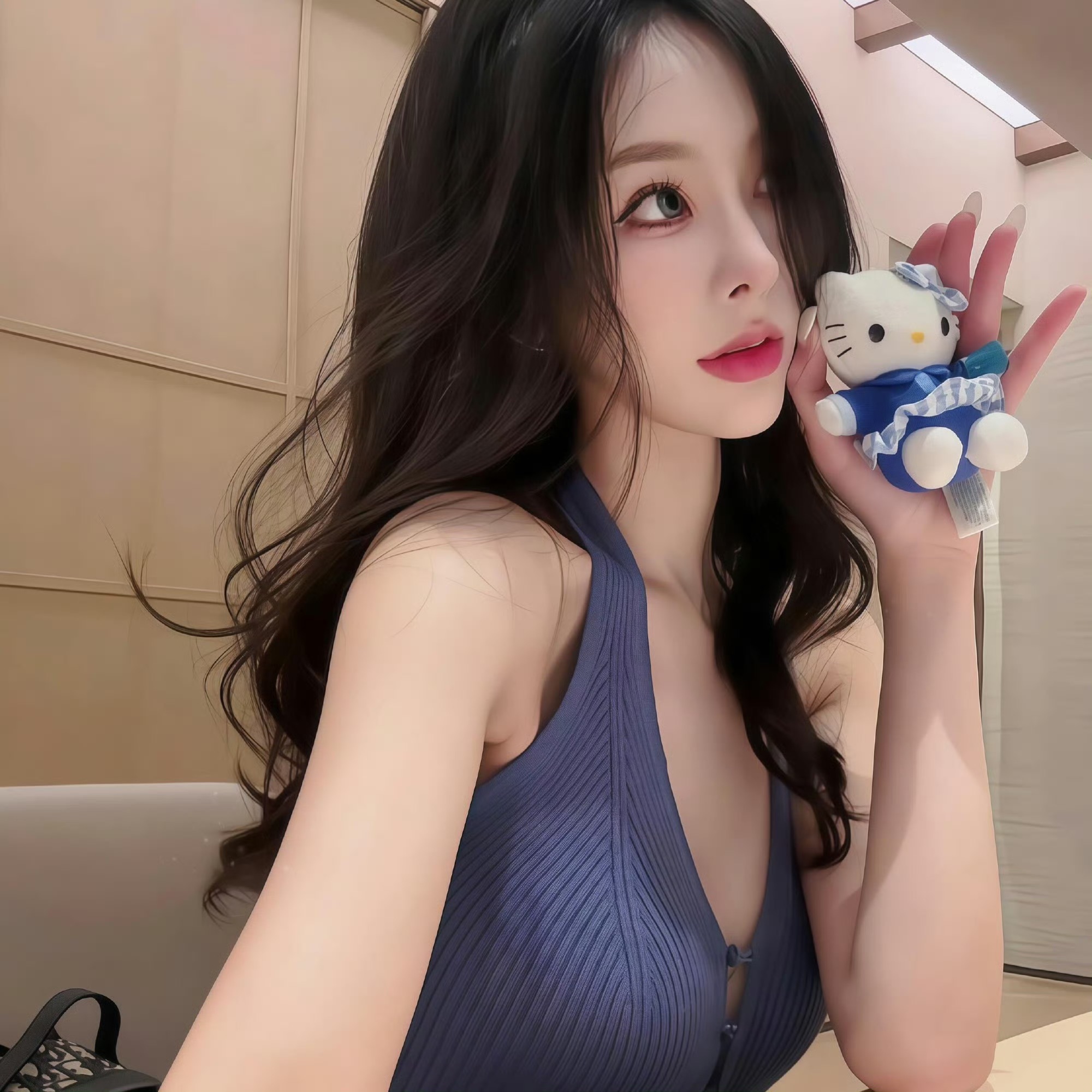 达州伴游女生鹿小婷的资料