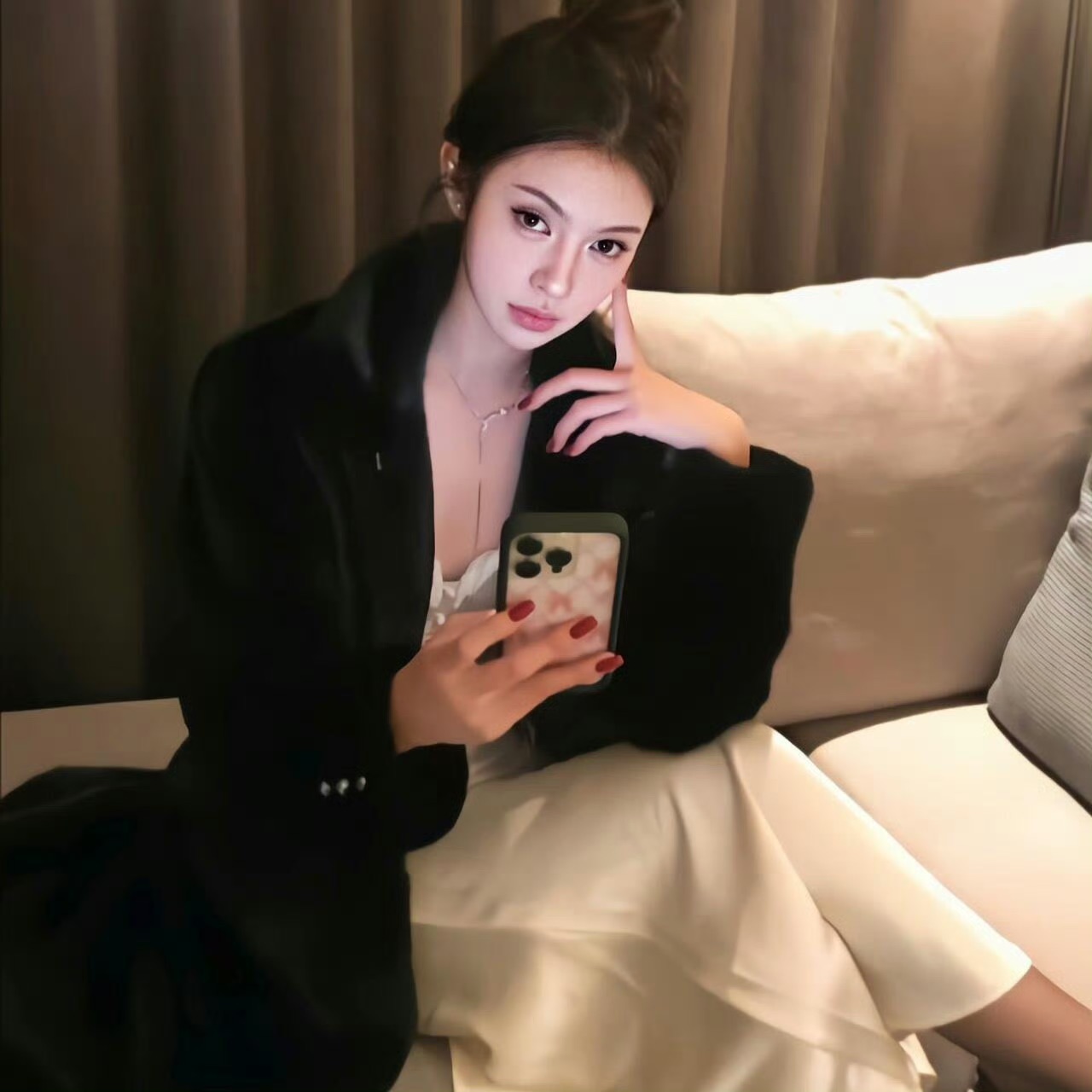 达州伴游女生周语言的资料