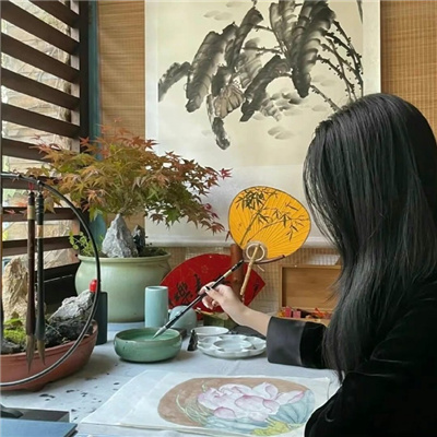 达州伴游女生源又菡的资料